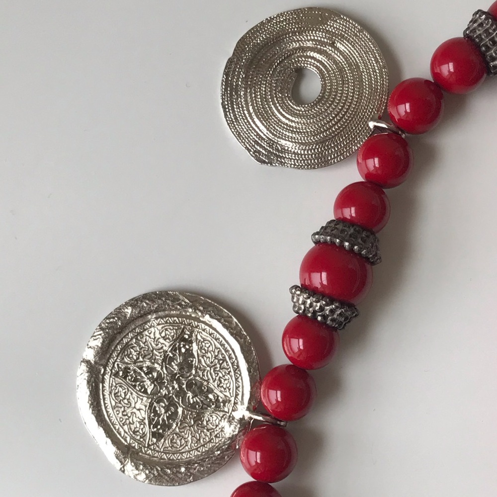 Kenneth Lane Vintage Large Coin Beaded Statement Necklace - Picture 3 of 14